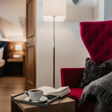 快乐费尔兹姆斯酒店