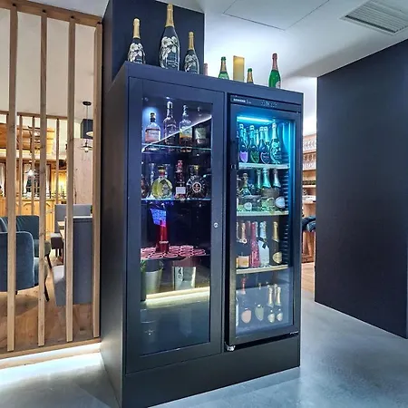 快乐费尔兹姆斯酒店